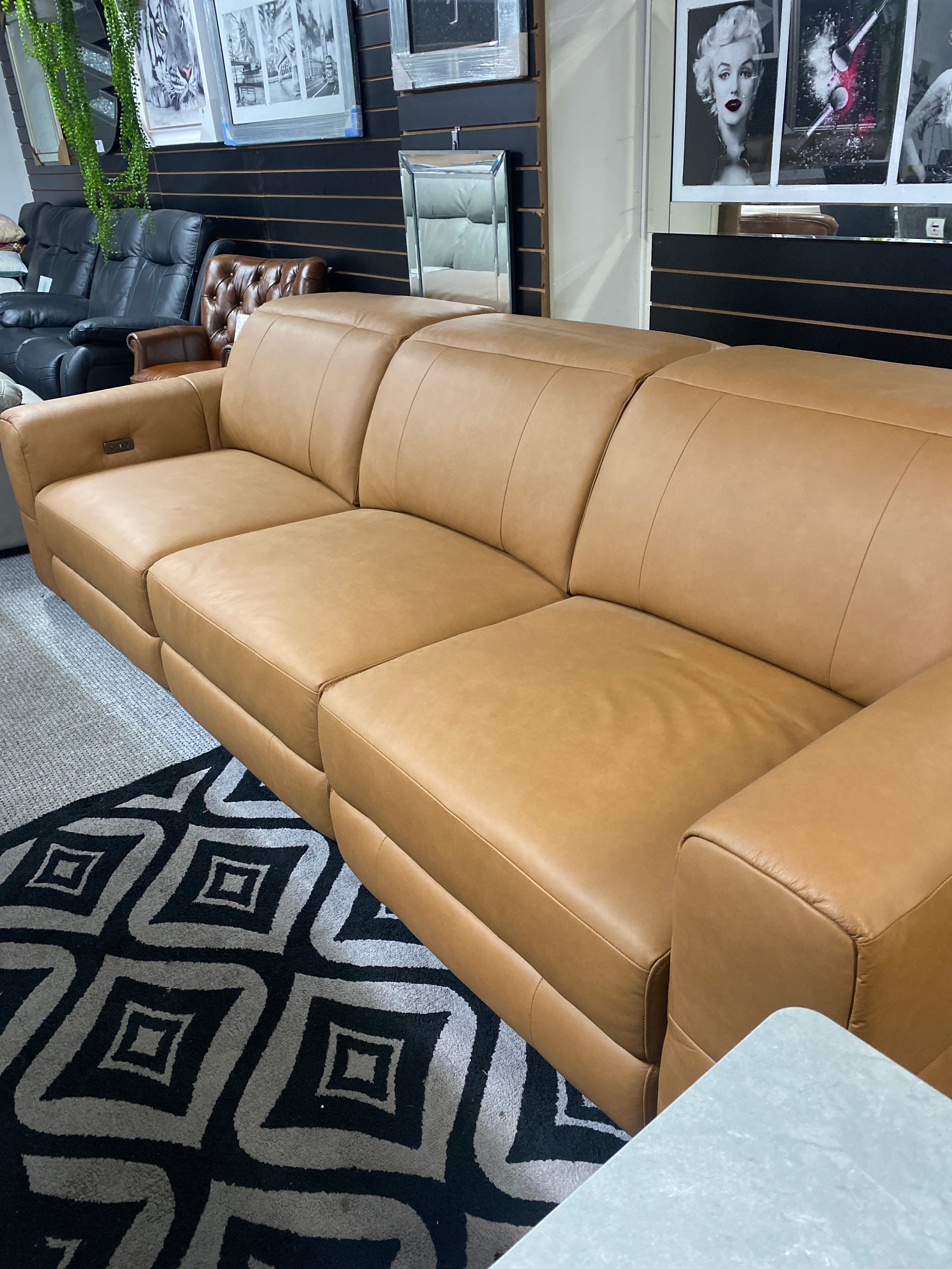 Tan Aniline Leather 4 Seater Sofa - Electric Recliner (With USB Charging Ports)