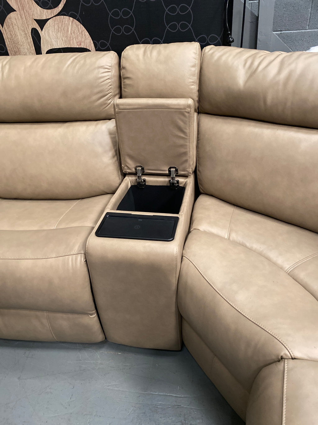 Tan Leather Corner Sofa - Electric Recliner