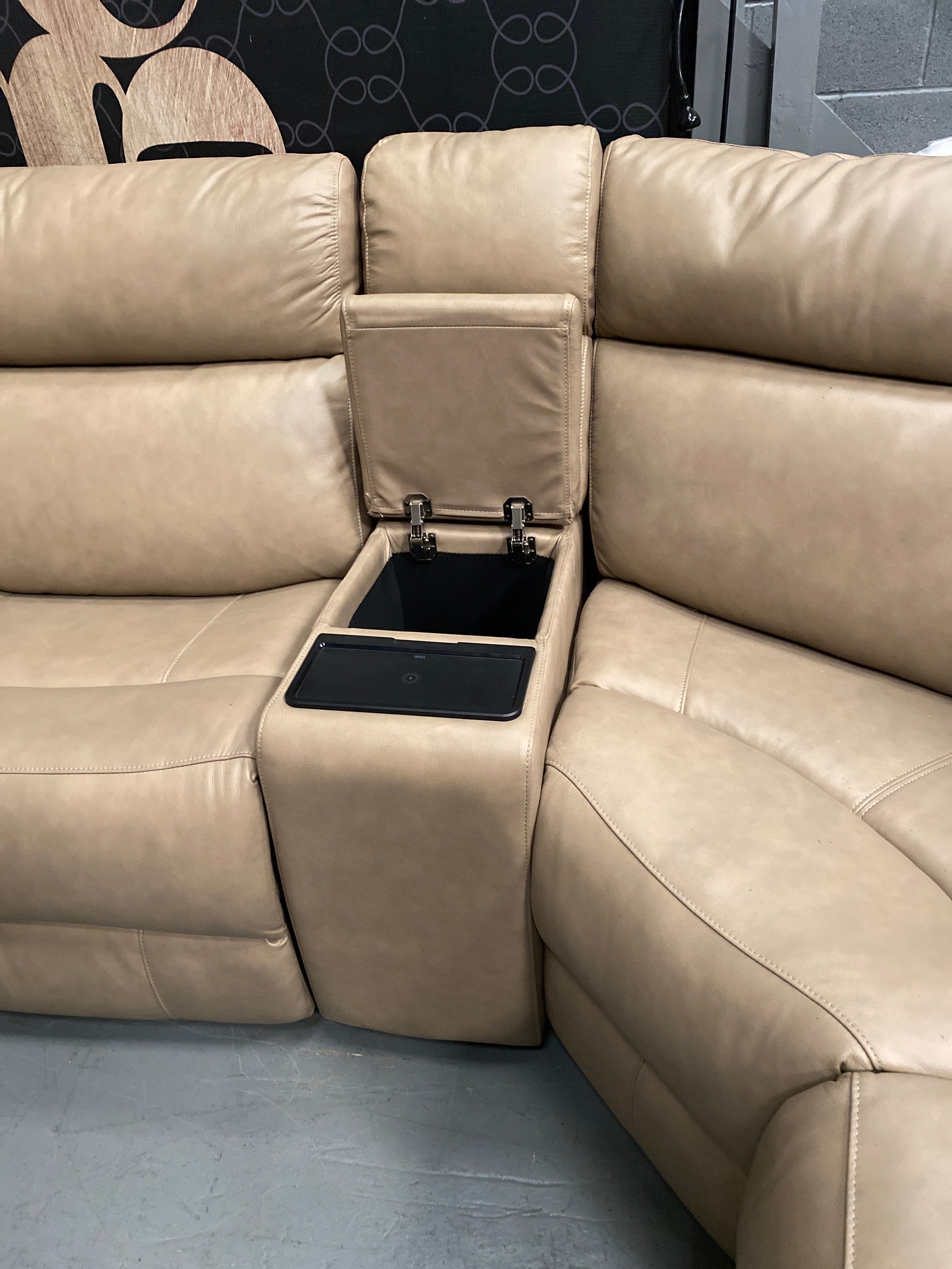 Tan Leather Corner Sofa - Electric Recliner