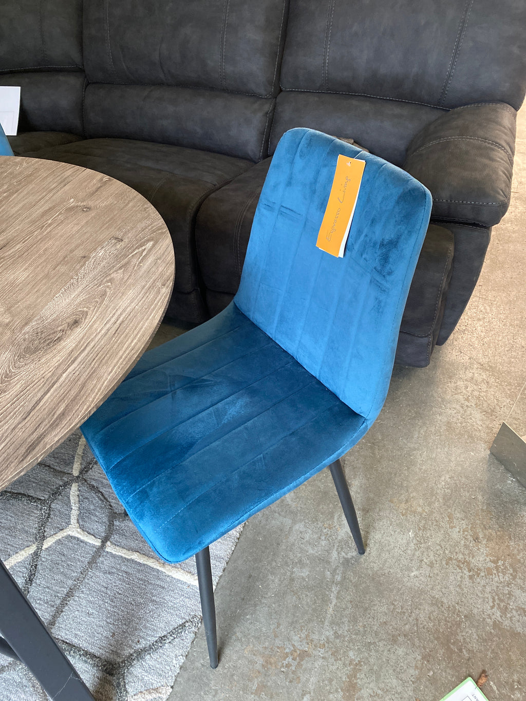 1.1m Round Dining Table + 4 Chairs