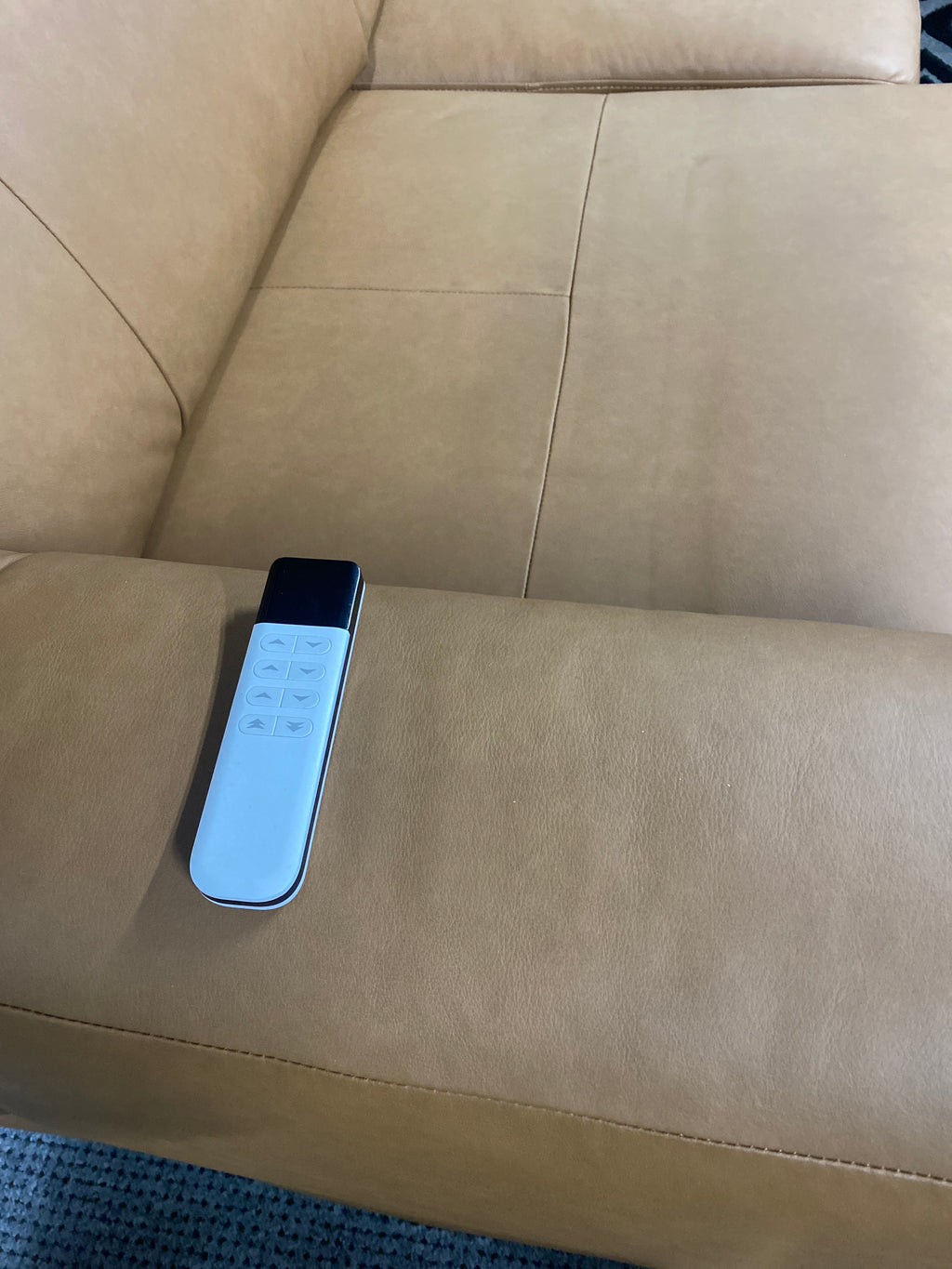 Tan Aniline Leather 4 Seater Sofa - Electric Recliner (With USB Charging Ports)